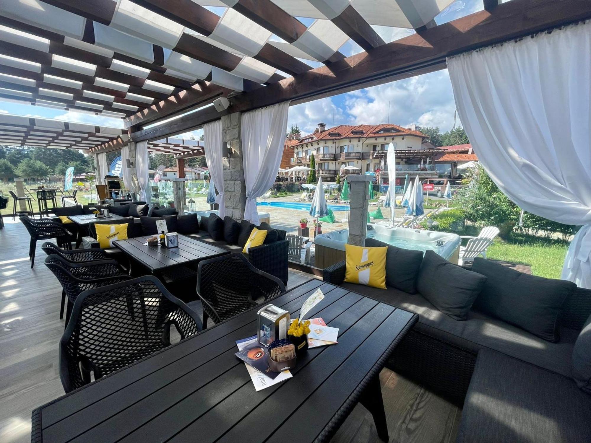 ציגוב צ'ארק Family Hotel Eterno מראה חיצוני תמונה