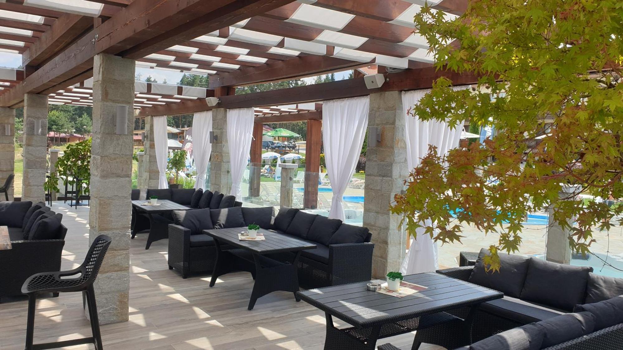 ציגוב צ'ארק Family Hotel Eterno מראה חיצוני תמונה