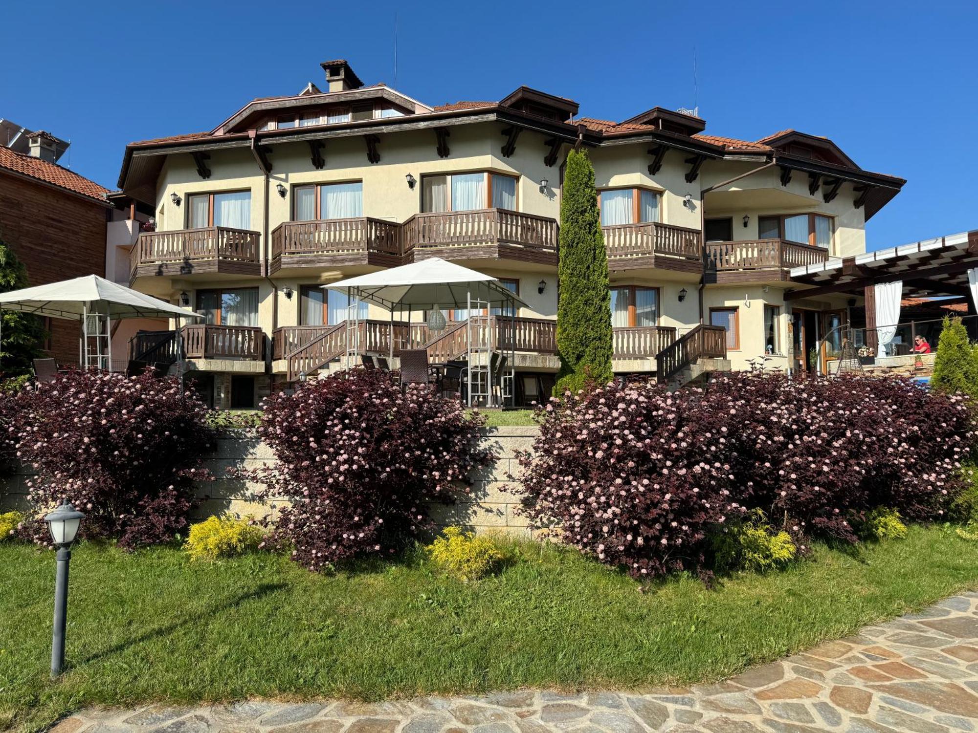 ציגוב צ'ארק Family Hotel Eterno מראה חיצוני תמונה